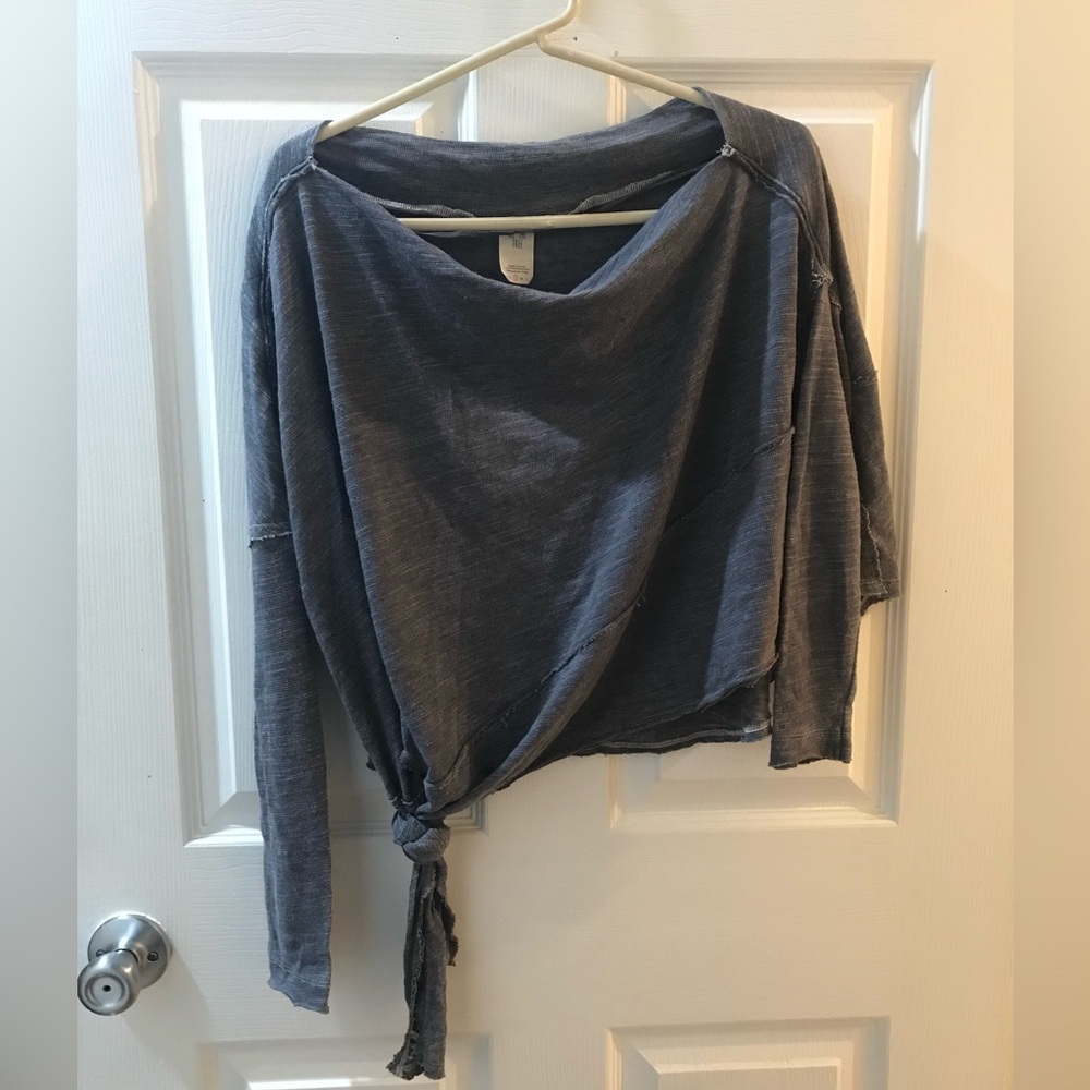 Free People “We The Free” Love Lane Top - Gray - Women’s Size Small